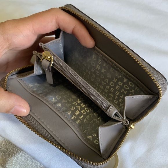 SOLD!!!! - Picture 4 of 7